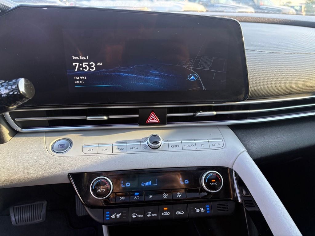 2023 Hyundai Elantra Hybrid Limited
