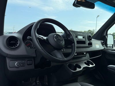2025 Mercedes-Benz Sprinter 2500 Standard Roof 4-Cyl Diesel