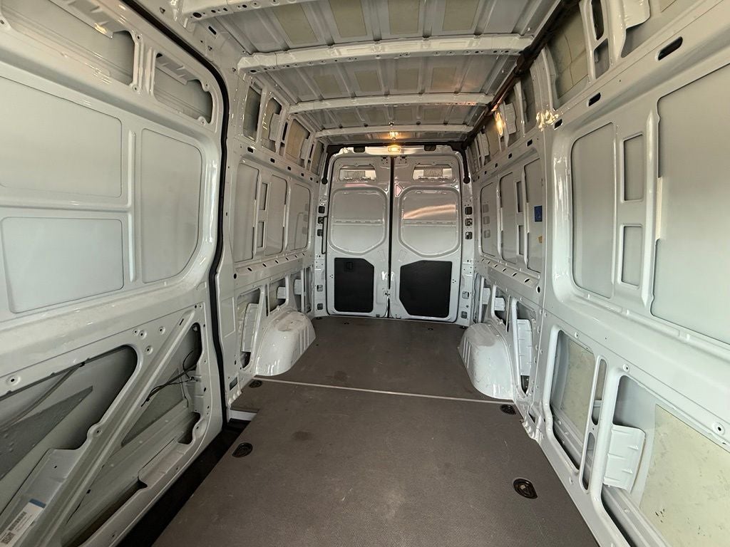 2025 Mercedes-Benz Sprinter 2500 Standard Roof 4-Cyl Diesel