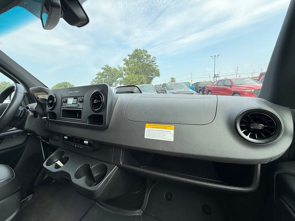 2025 Mercedes-Benz Sprinter 2500 Standard Roof 4-Cyl Diesel