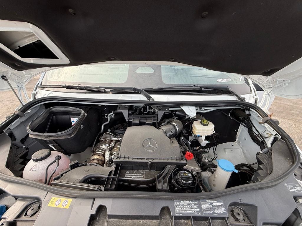 2025 Mercedes-Benz Sprinter 2500 Standard Roof 4-Cyl Diesel
