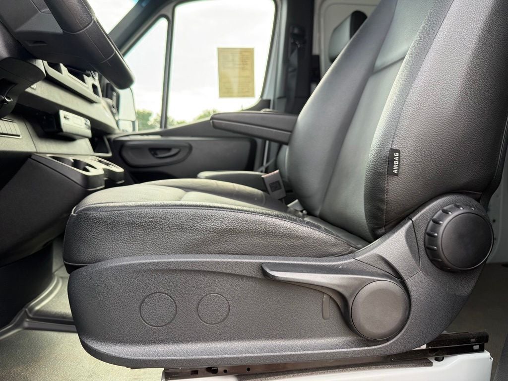 2025 Mercedes-Benz Sprinter 2500 Standard Roof 4-Cyl Diesel