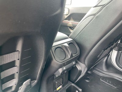 2021 Jeep Gladiator Rubicon - OVERLAND WINDSHIELD GUARD / TOW PKG