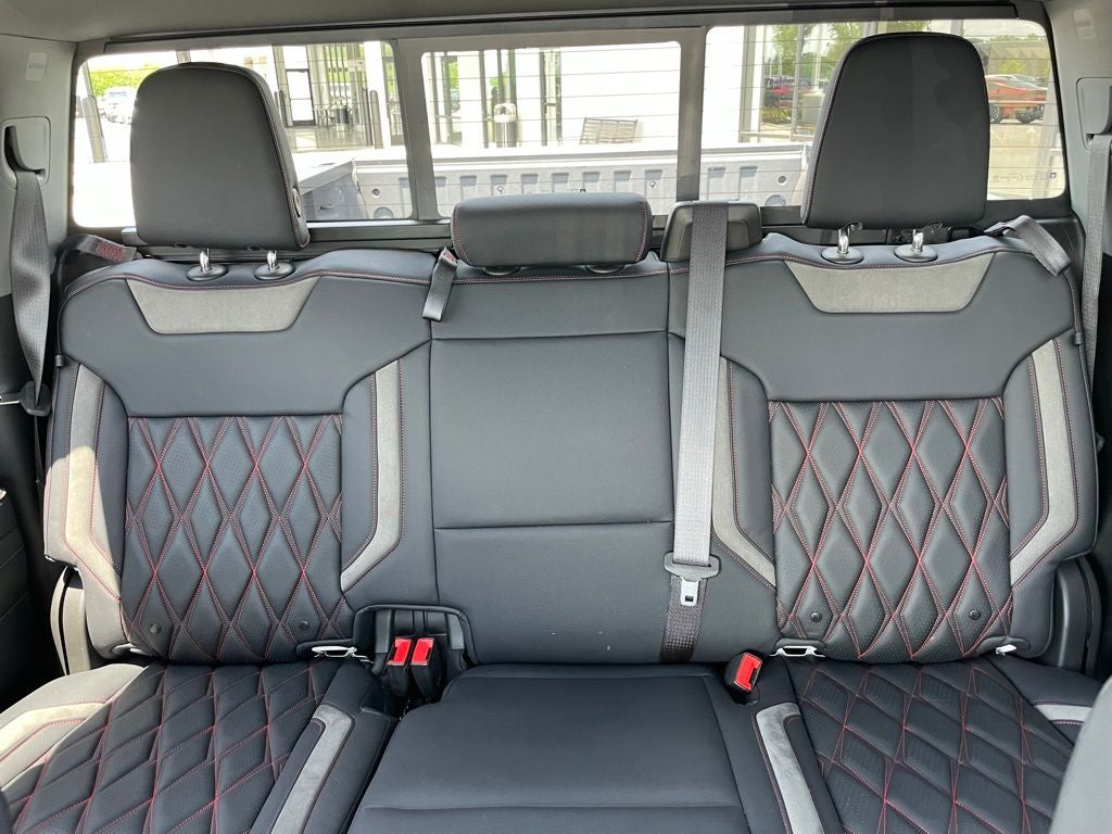 2024 Chevrolet Silverado 1500 RST - BLACK WIDOW PACKAGE