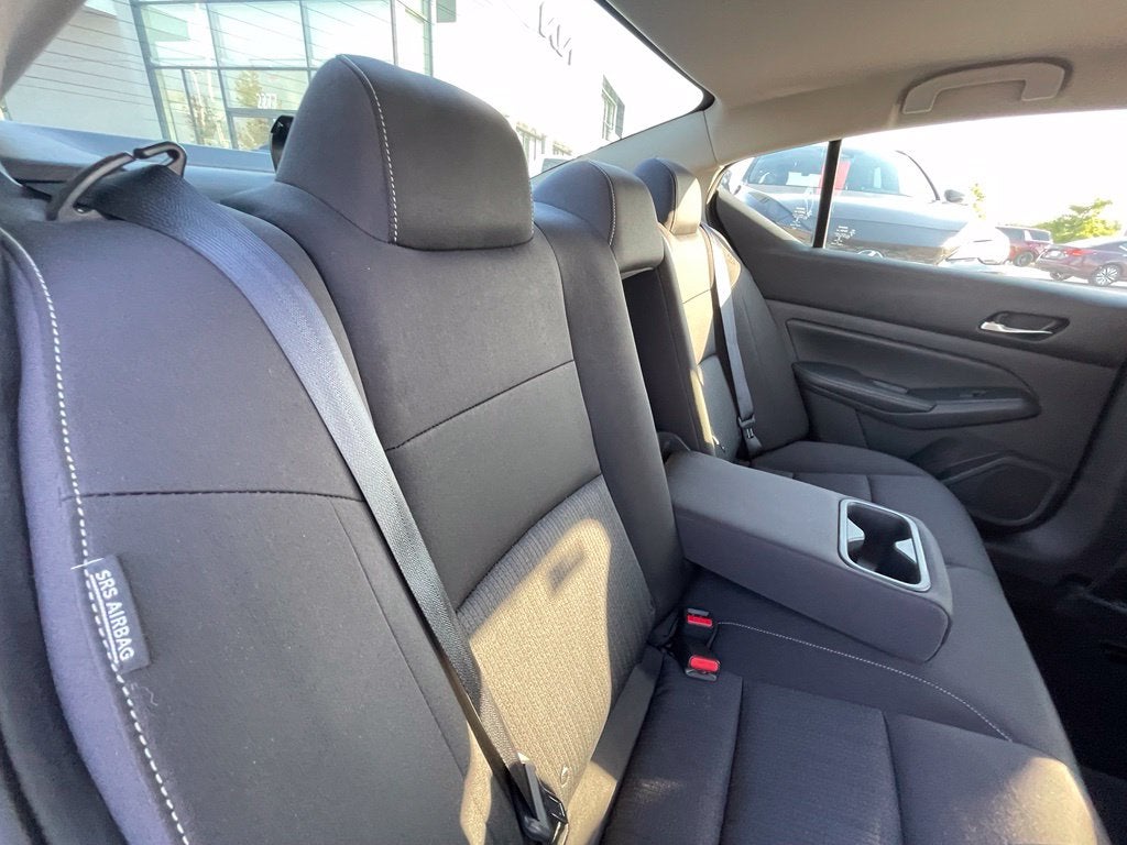 2020 Nissan Altima 2.5 S - 39 MPG / APPLE CARPLAY