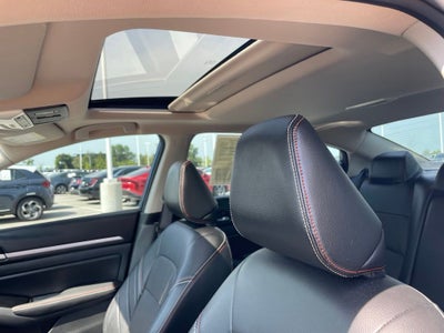 2024 Nissan Altima 2.5 SR - MOONROOF / BLIND SPOT MONITOR