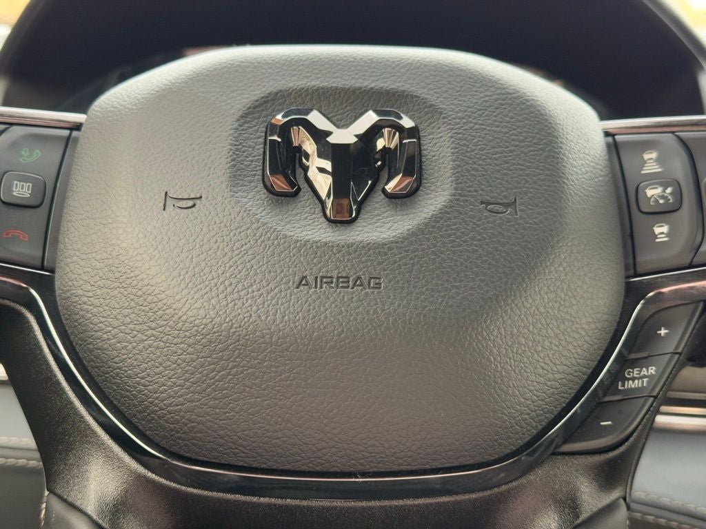 2024 RAM 2500 Limited - POWER RUNNING BOARDS / ADAPTIVE CRUISE