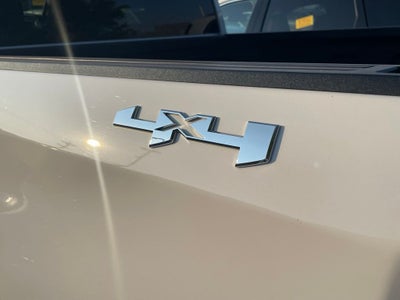 2022 GMC Sierra 1500 SLE - LANE KEEP ASSIST / APPLE CARPLAY