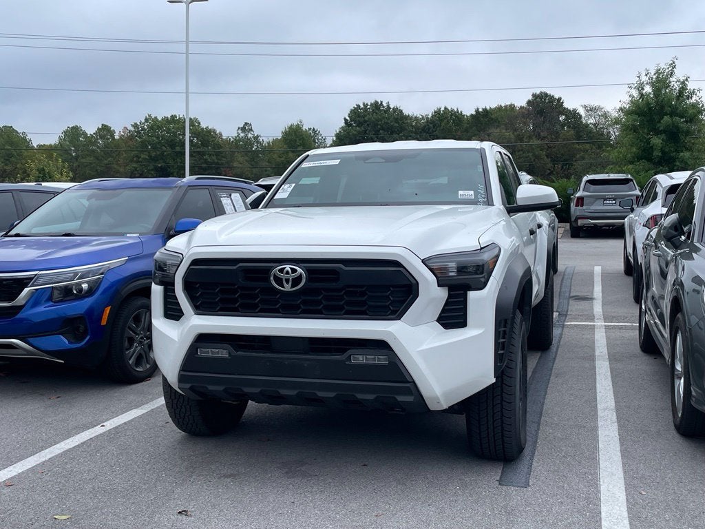 2025 Toyota Tacoma TRD Off-Road - RADAR CRUISE / PUSH BUTTON START