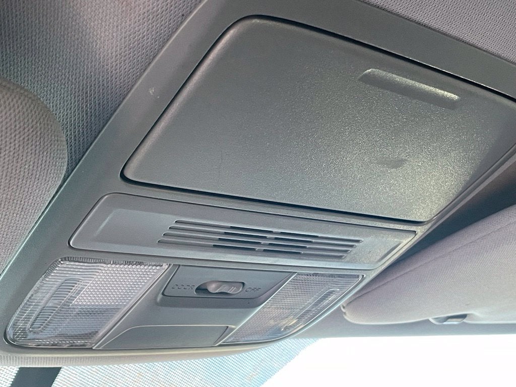 2019 Honda CR-V LX - 32 MPG / KEYLESS ENTRY