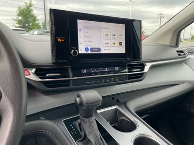 2025 Toyota Sienna LE 8 Passenger - 36 MPG / WIRELESS CARPLAY