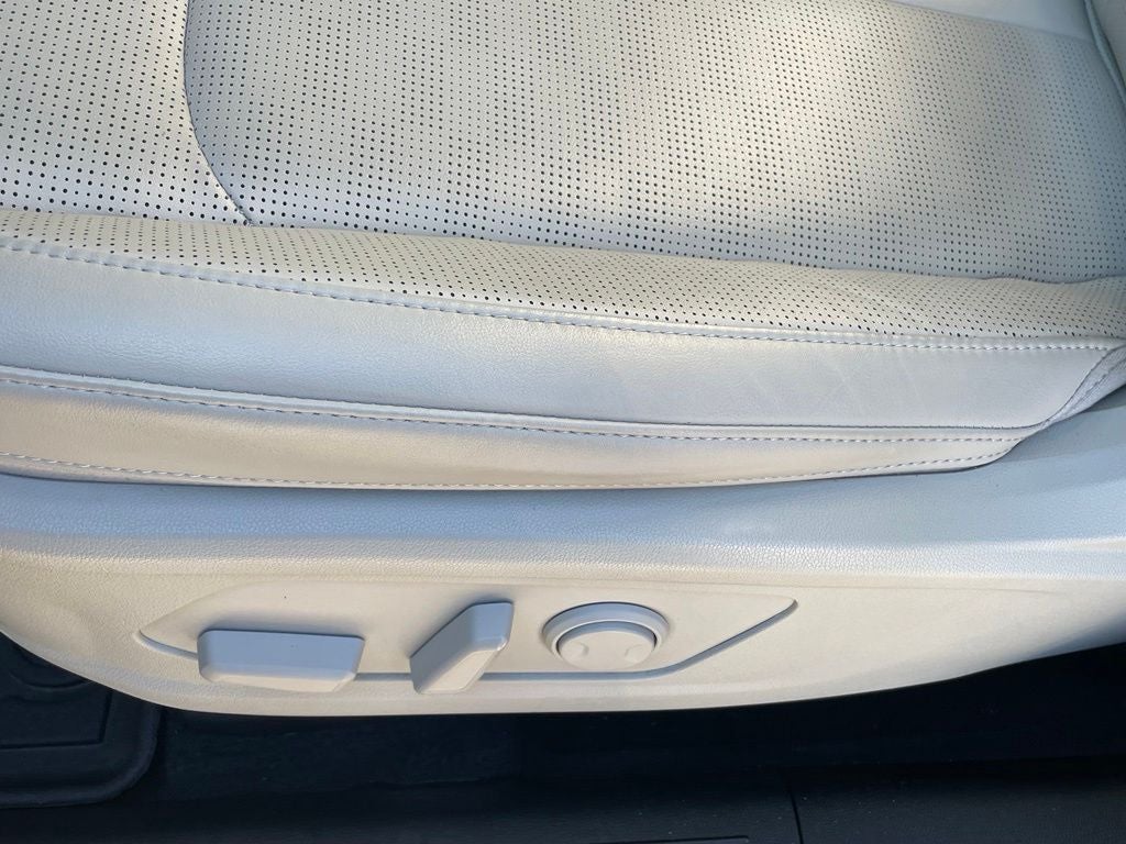 2025 Kia Sorento SX - KIA CERTIFIED / VENTILATED SEATS