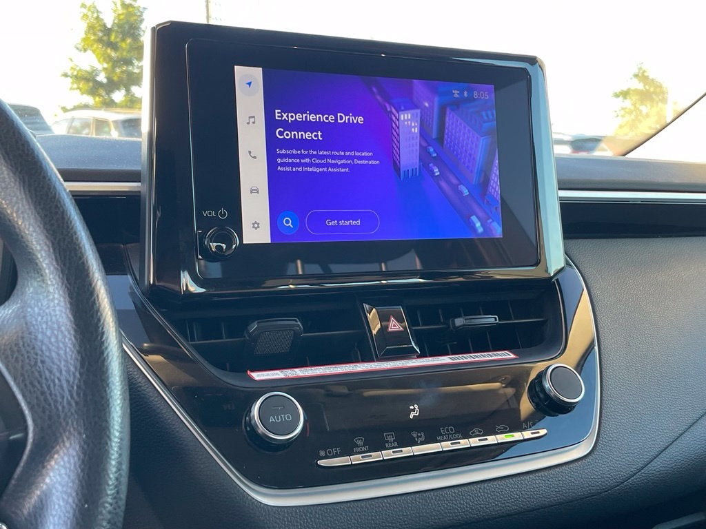 2025 Toyota Corolla LE - 41 MPG / APPLE CARPLAY