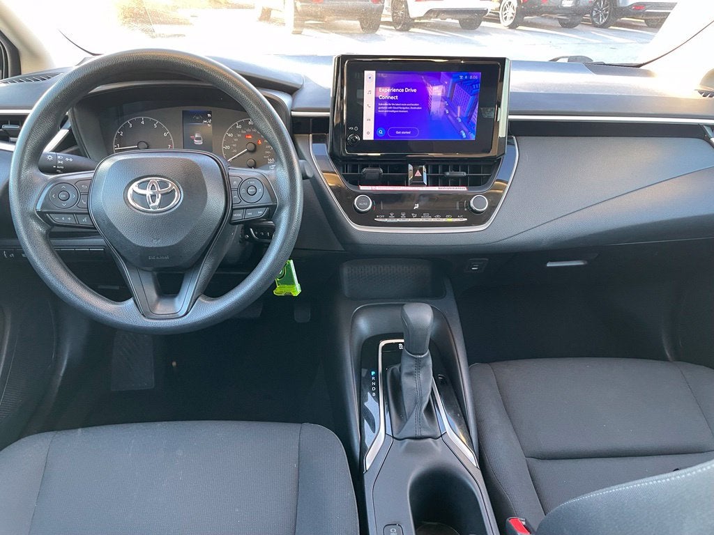 2025 Toyota Corolla LE - 41 MPG / APPLE CARPLAY