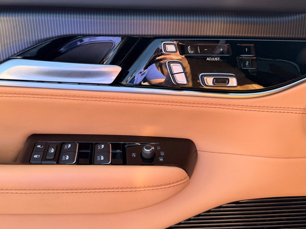 2025 Jeep Grand Wagoneer L Series III CLEAN CARFAX 1-OWNER