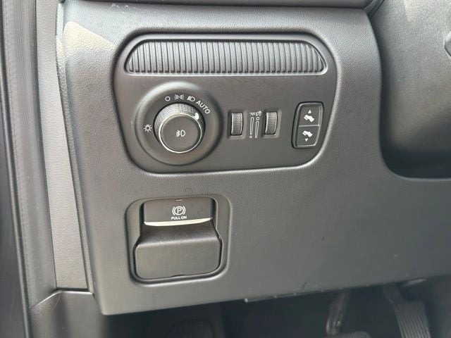 2024 Jeep Grand Wagoneer L Series III CARFAX 1-OWNER