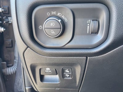 2021 RAM 1500 Big Horn/Lone Star 20" Wheels, Navi, CarFax One Owner