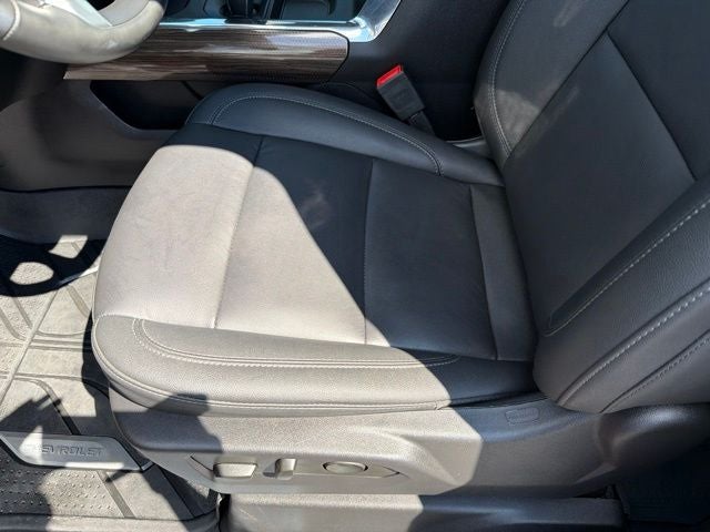 2025 Chevrolet Silverado 1500 RST W/LEATHER & 6.2L