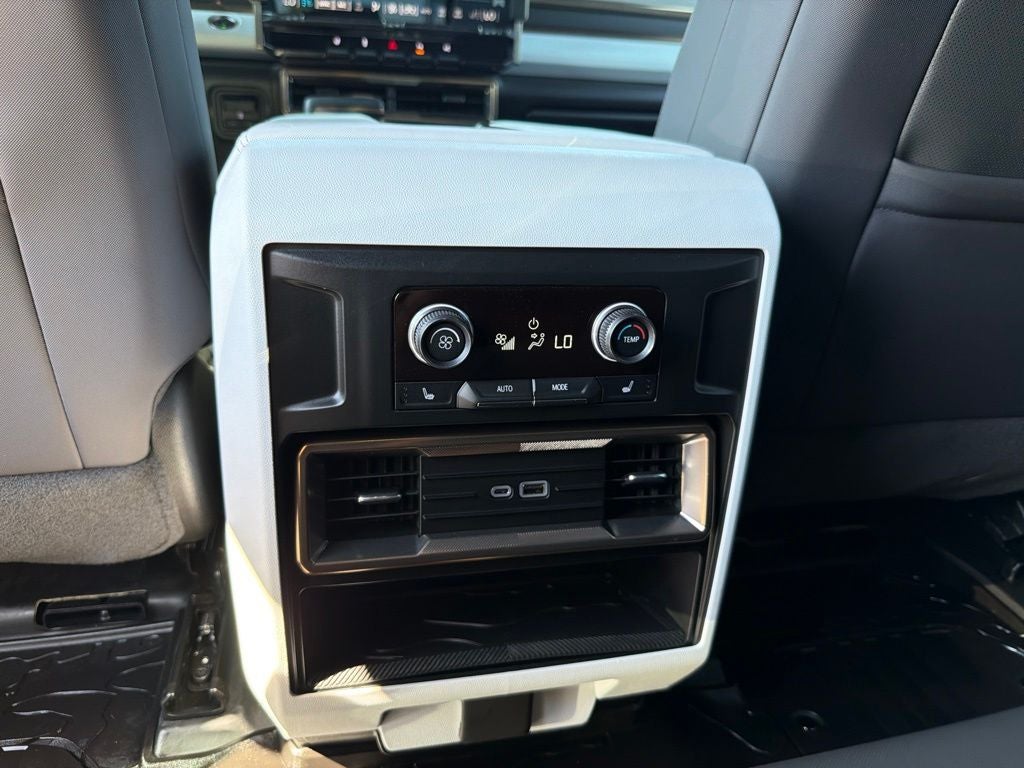 2025 GMC Hummer EV SUV 3X Low Miles, Clean CarFax