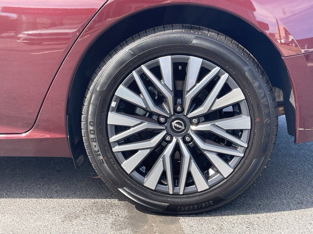 2025 Nissan Altima 2.5 SV CLEAN CARFAX 1-OWNER