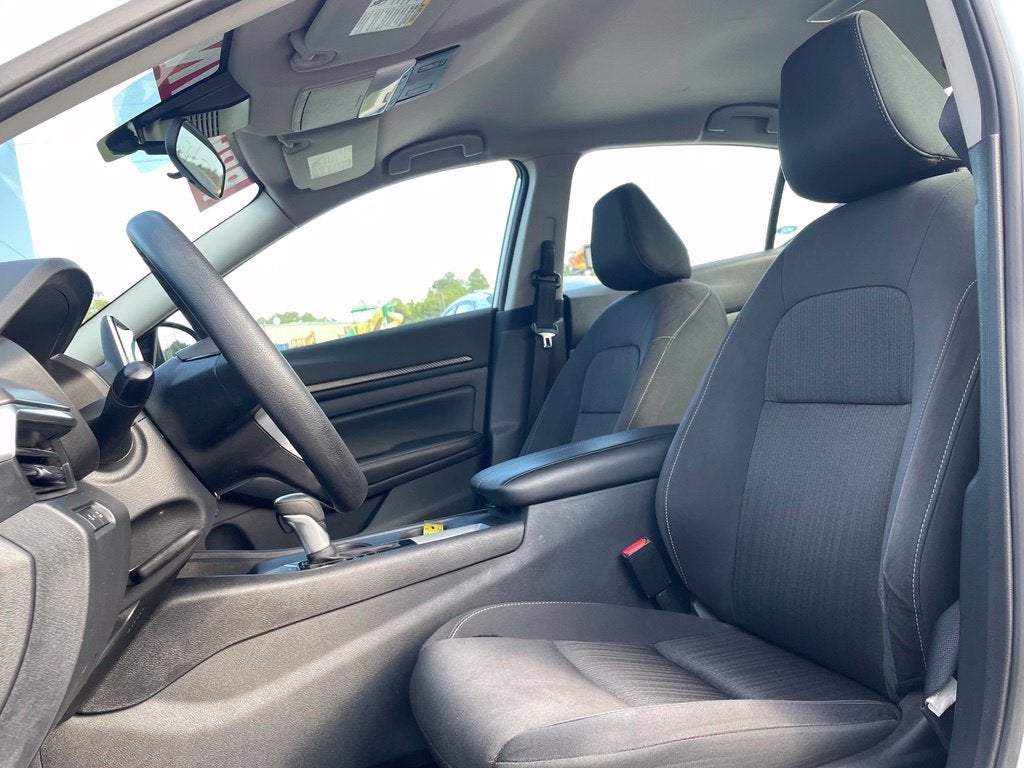 2025 Nissan Altima 2.5 SV CarFax 1-OWNER