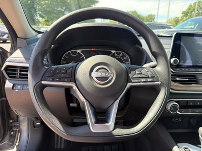 2025 Nissan Altima 2.5 SV CARFAX 1-Owner