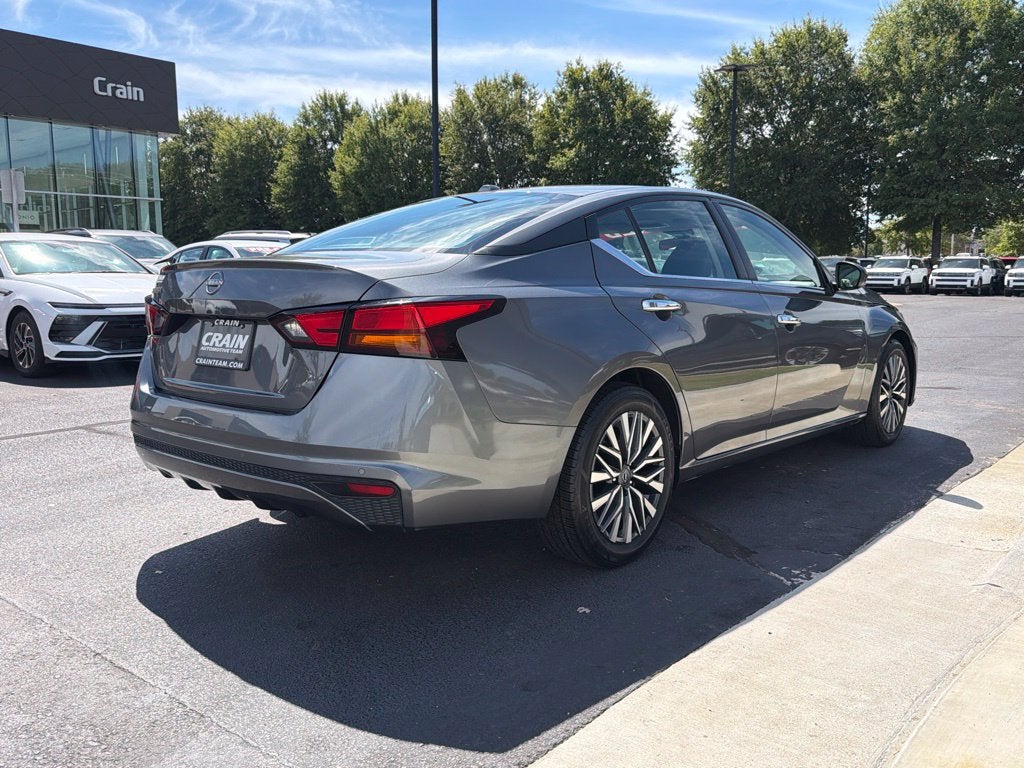2025 Nissan Altima 2.5 SV CARFAX 1-Owner