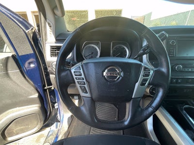 2019 Nissan Titan SV Clean CarFax, Navi, Blind Spot, CarPlay