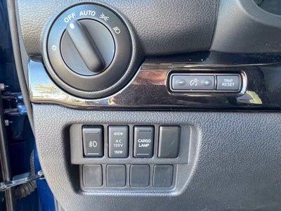 2019 Nissan Titan SV Clean CarFax, Navi, Blind Spot, CarPlay
