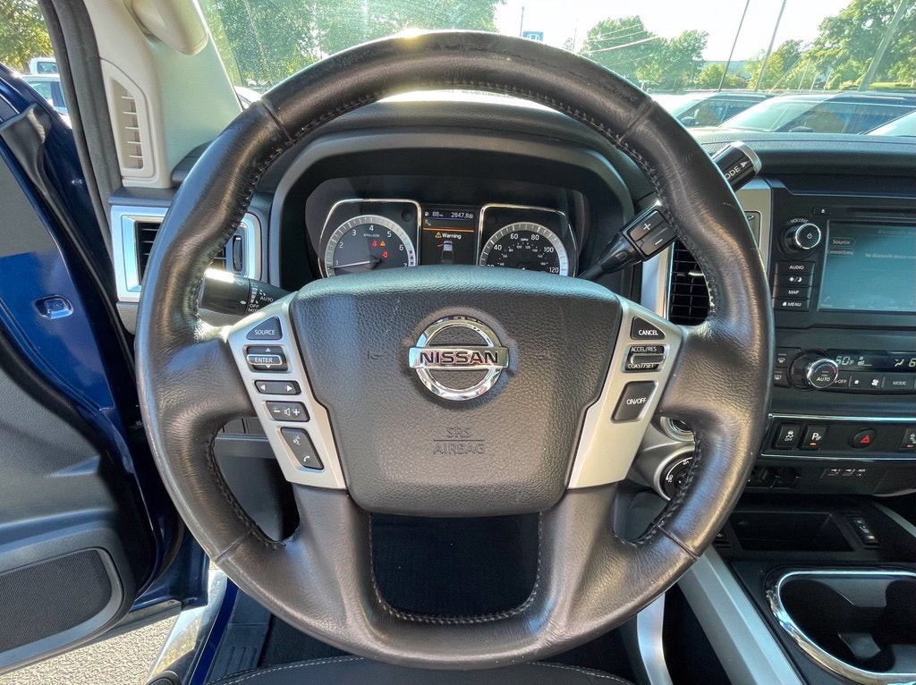 2019 Nissan Titan SV Clean CarFax, Navi, Blind Spot, CarPlay