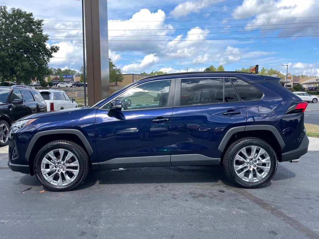 2025 Toyota RAV4 XLE One Owner, Low Miles