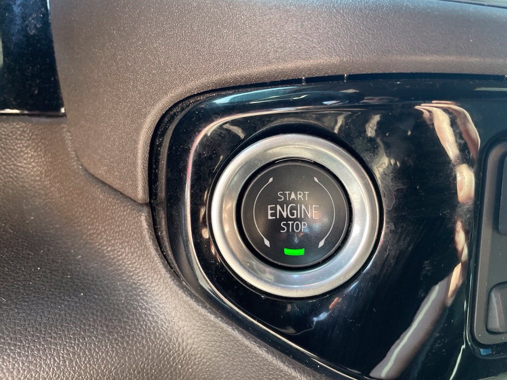 2024 GMC Sierra 1500 SLT Moonroof, Leather, X31
