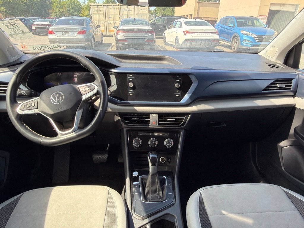 2023 Volkswagen Taos 1.5T SE Clean CarFax, One Owner