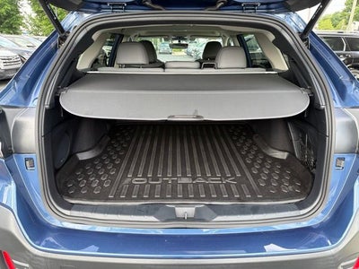 2022 Subaru Outback Limited CARFAX 1-OWNER