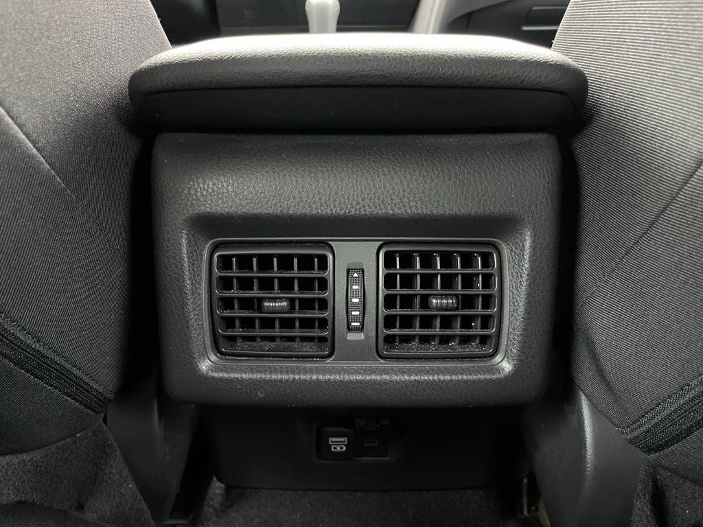 2025 Toyota Camry LE CLEAN CARFAX 1-OWNER