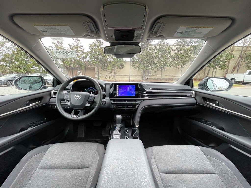 2025 Toyota Camry LE CLEAN CARFAX 1-OWNER