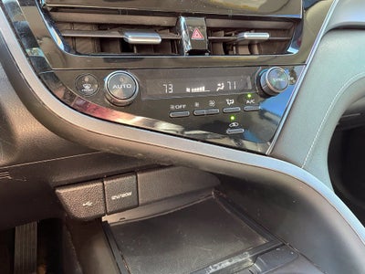 2023 Toyota Camry SE, CLEAN CARFAX