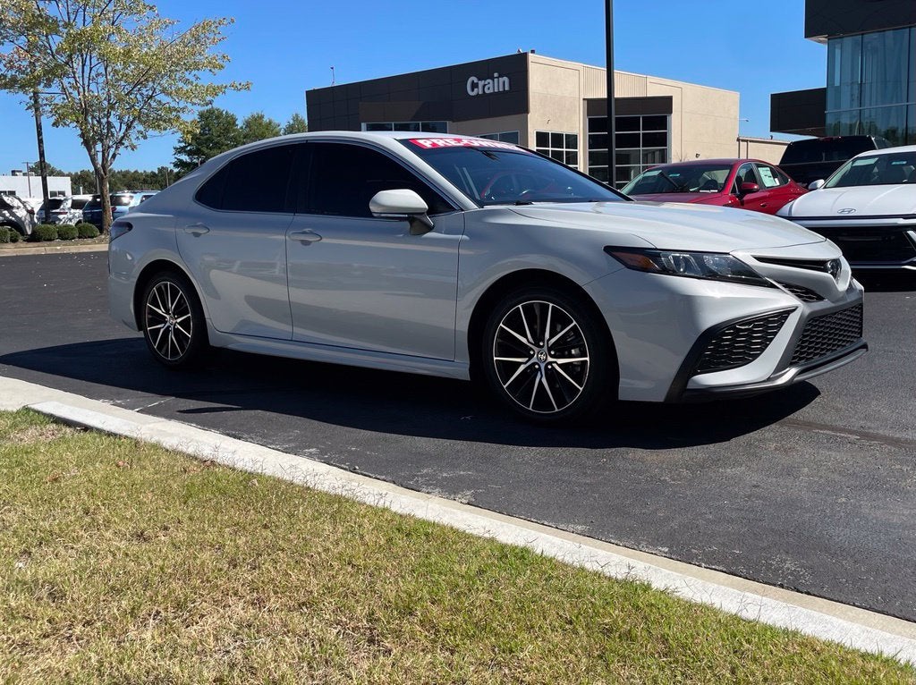 2023 Toyota Camry SE, CLEAN CARFAX