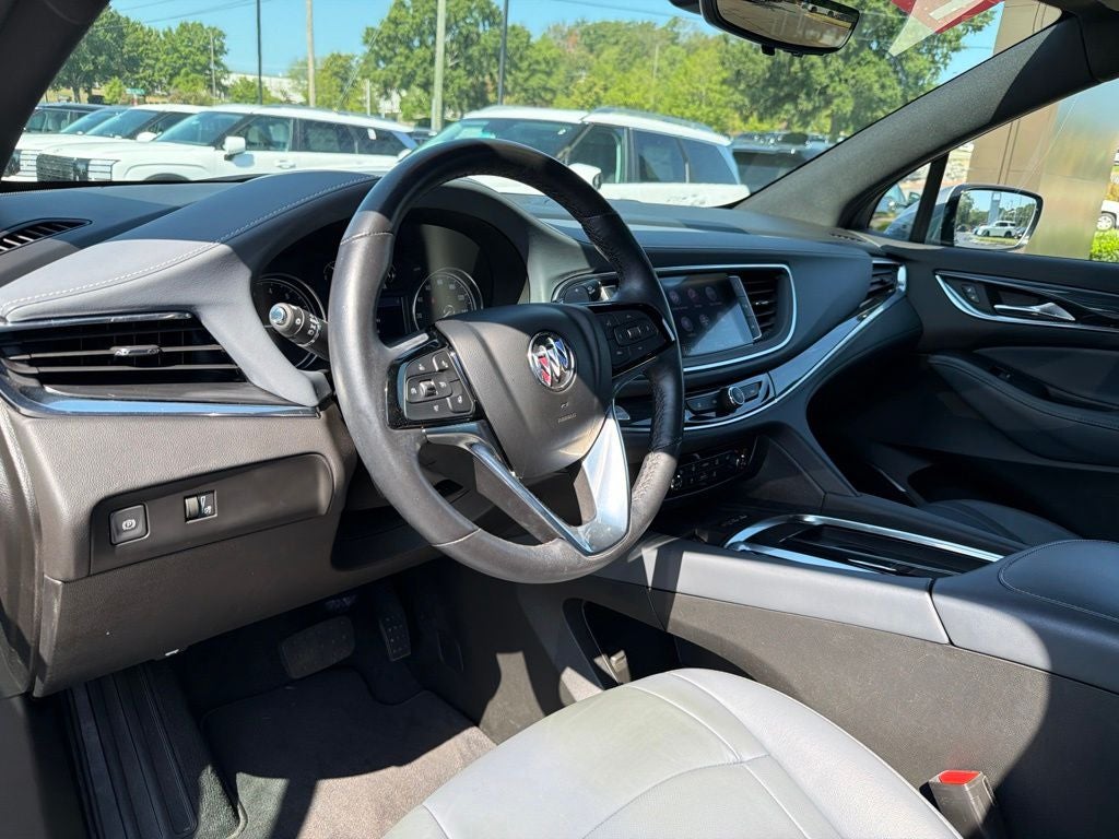 2024 Buick Enclave Essence Sport Touring, Pano Roof, Navi, Adaptive Cruise, O