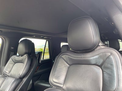 2019 Lincoln Navigator Reserve Clean CarFax, Revel Audio, Leather, Third Row