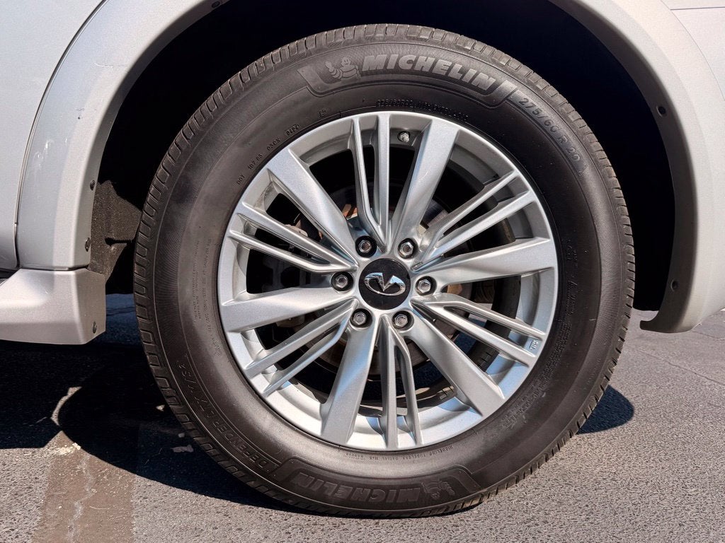 2020 INFINITI QX80 LUXE