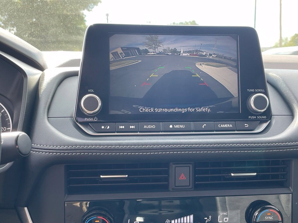 2023 Nissan Rogue SV One Owner