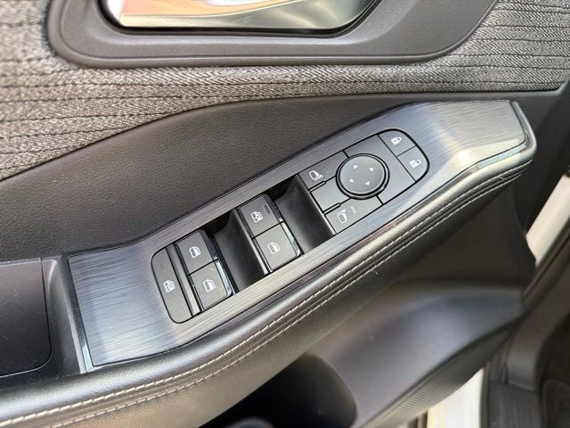 2023 Nissan Rogue SV CLEAN CARFAX