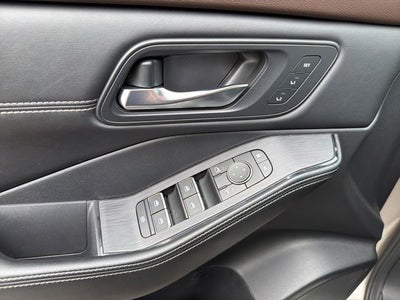 2023 Nissan Rogue SL CLEAN CARFAX 1-OWNER