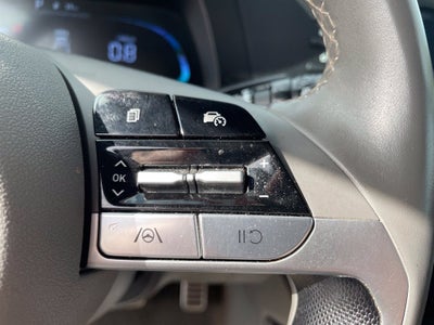 2025 Hyundai Elantra SEL Sport One Owner, Clean CarFax