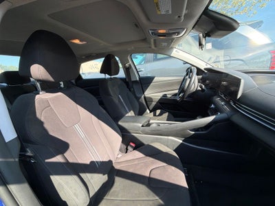 2025 Hyundai Elantra SEL Convenience CLEAN CARFAX 1-OWNER