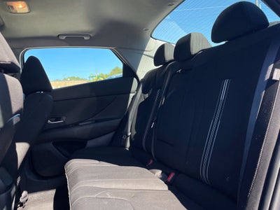 2025 Hyundai Elantra SEL Convenience Moonroof, One Owner