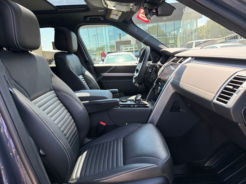 2025 Land Rover Discovery Dynamic SE CLEAN CARFAX 1-OWNER