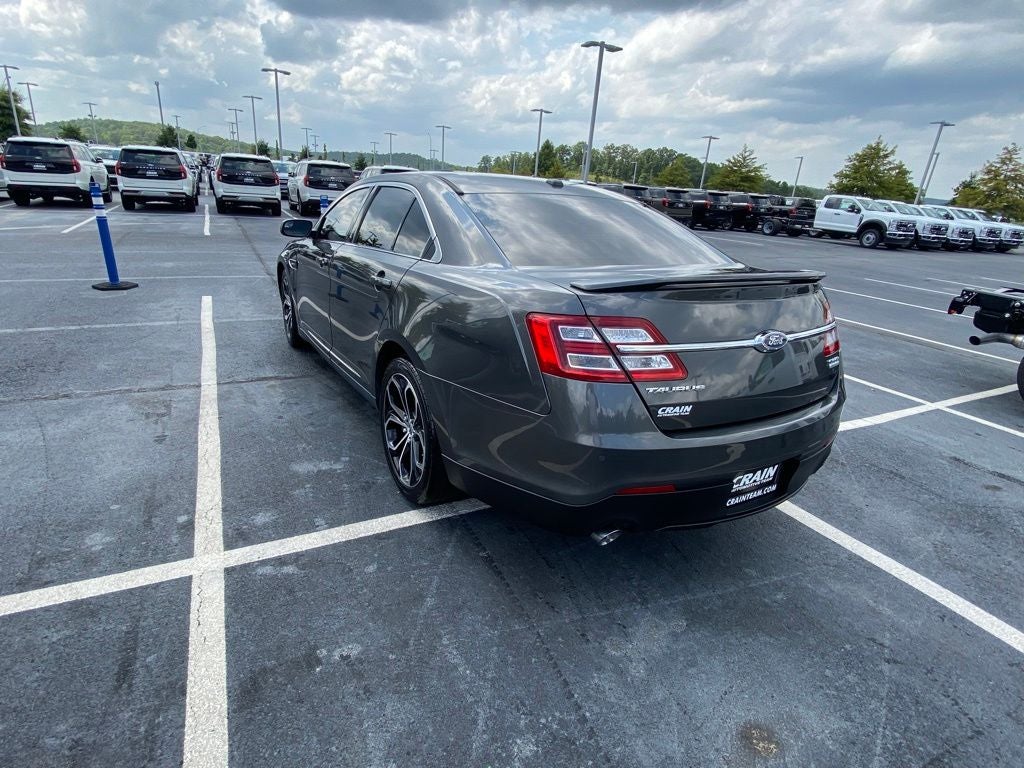 2016 Ford Taurus SHO
