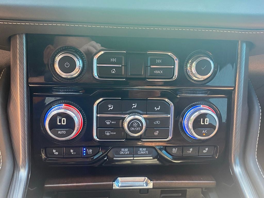 2024 GMC Yukon Denali Ultimate